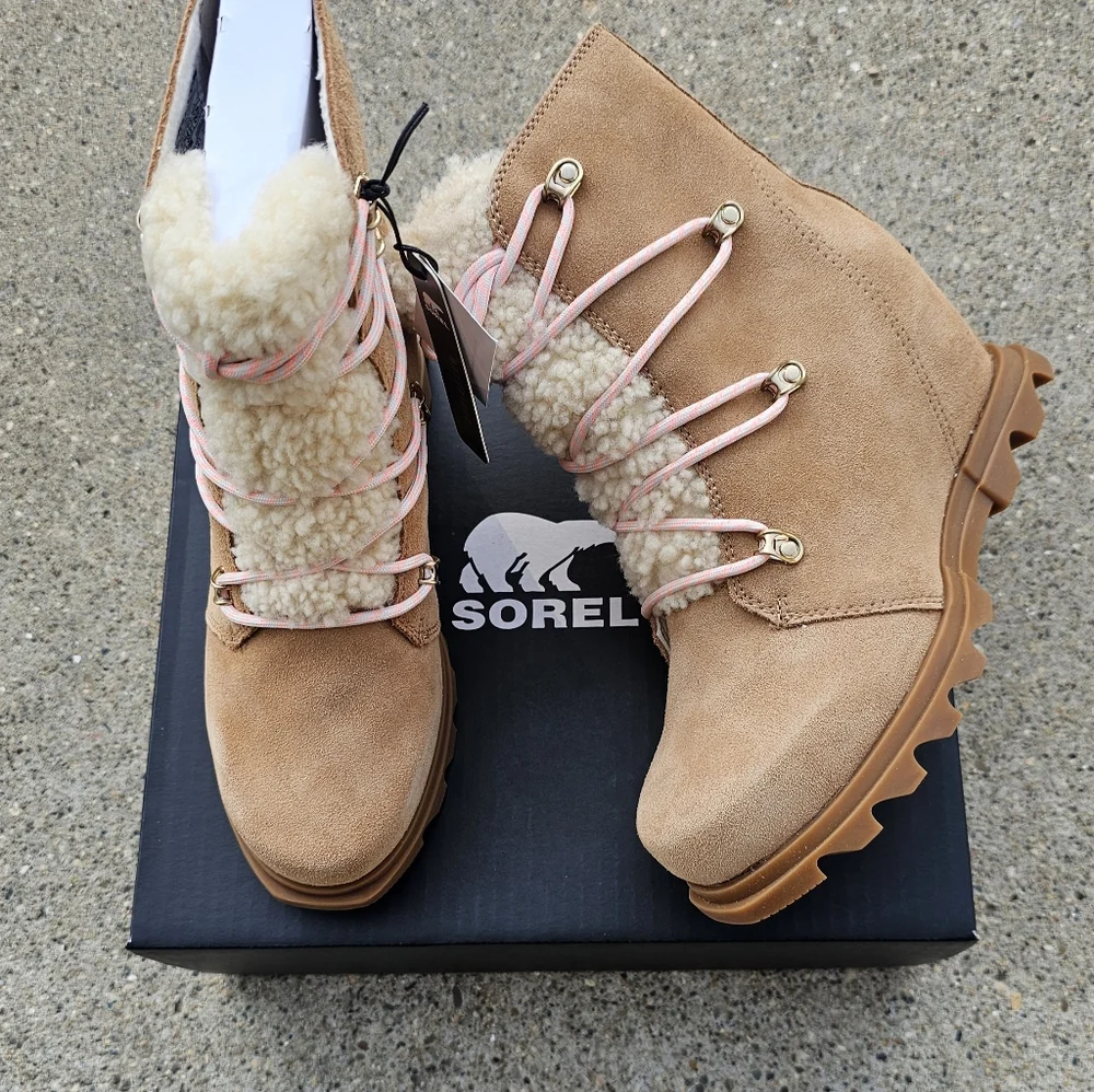 Sorel  leather waterproof wedge insulated boots women's size 9 & 11 - Picture 10 of 13